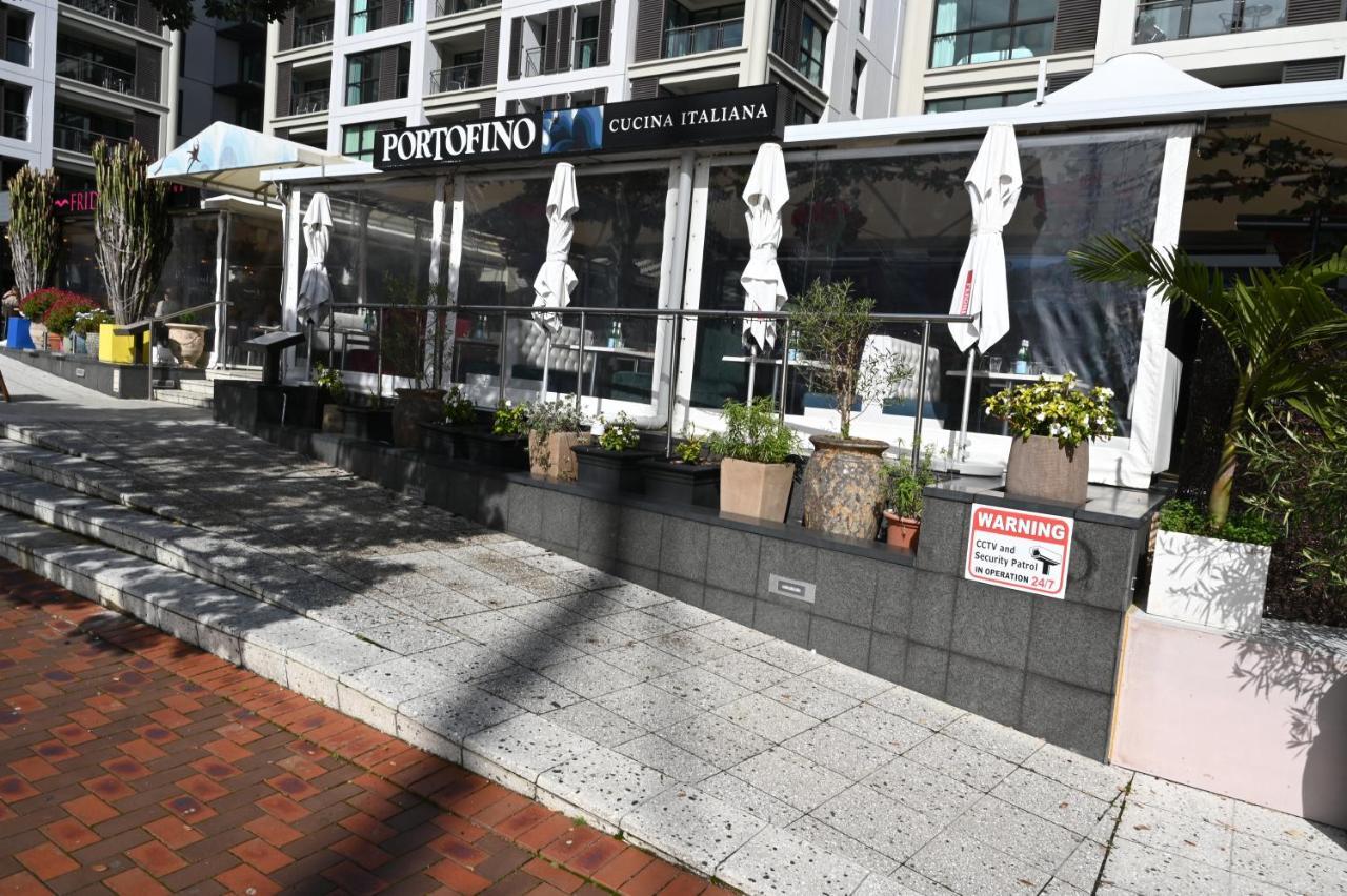 Exquisite Sun Soaked Corner Apartment Auckland Ngoại thất bức ảnh