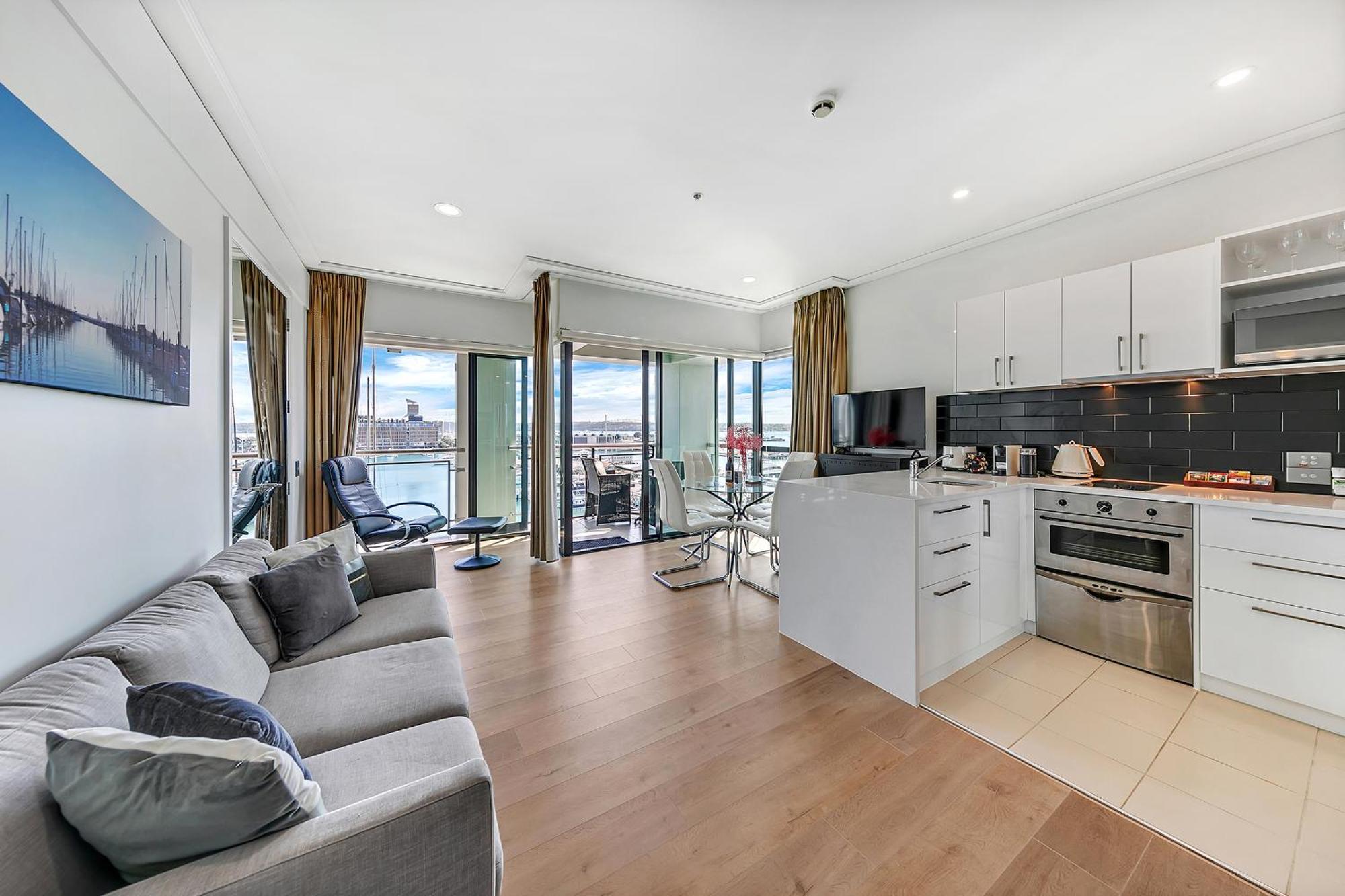 Exquisite Sun Soaked Corner Apartment Auckland Ngoại thất bức ảnh