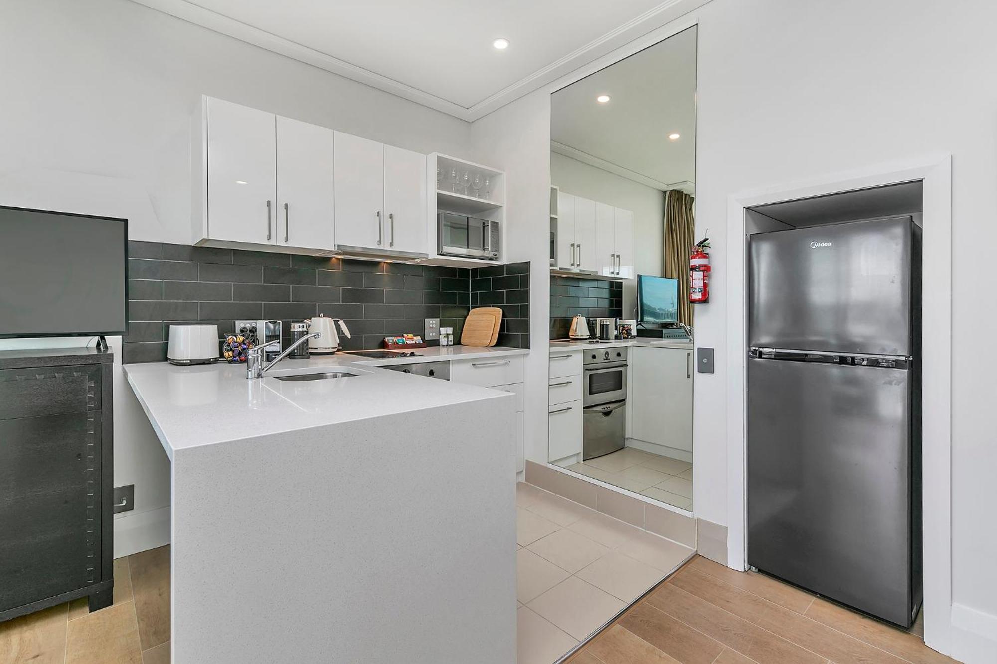 Exquisite Sun Soaked Corner Apartment Auckland Ngoại thất bức ảnh